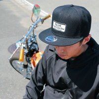 MOON Custom Cycle Shop フラット ハット バイザー キャップ