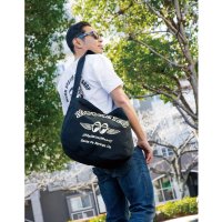 Fly with MOON ショルダー バッグ