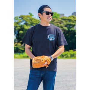 画像3: 横浜DeNAベイスターズ x MOONEYES 2026 Tシャツ