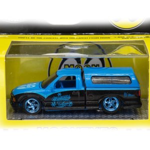 画像2: 【CHASE】1/64 M2 Machines x MOONEYES 1995 Chevrolet S10