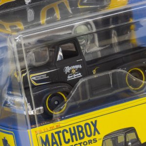 画像2: Match Box MOONEYES 1953 Ford COE