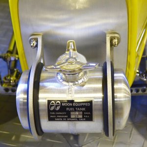 画像3: MOON Fuel Tank Quarter Gallon (1/4 Gallon)