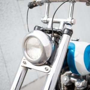 画像1: MOONEYES Original Motorcycle Headlight  (ムーンアイズ オリジナル モーターサイクル ヘッドライト)