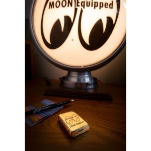 画像1: MOON Equipped Zippo ライター (Brass)