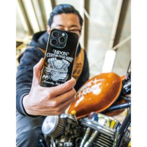 画像1: MOON Custom Cycle Shop パンヘッド iPhone 15 Pro ハードケース