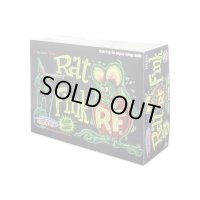 Ed "BIG DADDY" Roth's Rat Fink Glow in the Dark プラスチック モデル キット