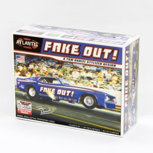 画像1: 1/32 Fake Out! Funny Car プラスチック モデル キット