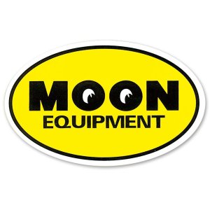 画像: MOON Equipment Oval ステッカー