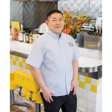 画像:  MOON Cafe シグネチャー ボタンダウン シャツ