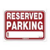 画像: RESERVED PARKING 専用駐車場