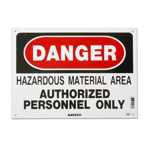 画像: 危険！危険物質地域につき権限のある者以外進入禁止