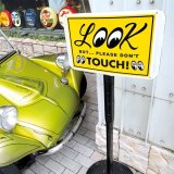 画像: LOOK But Please Don't Touch! プレート