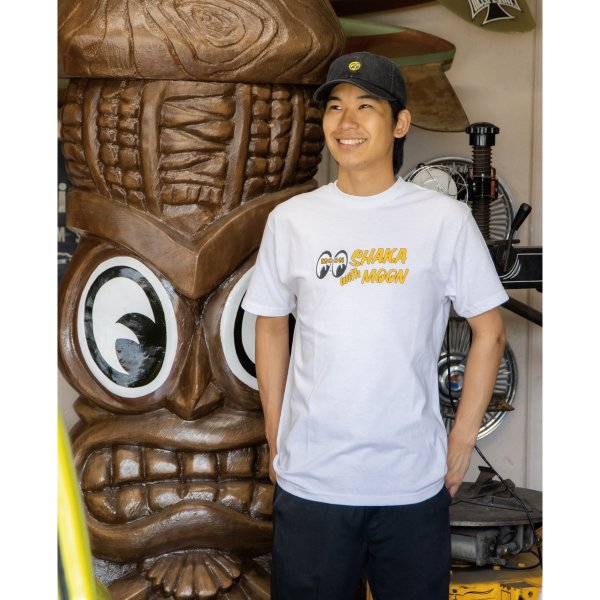 画像2: Shaka with MOON Tシャツ (2)