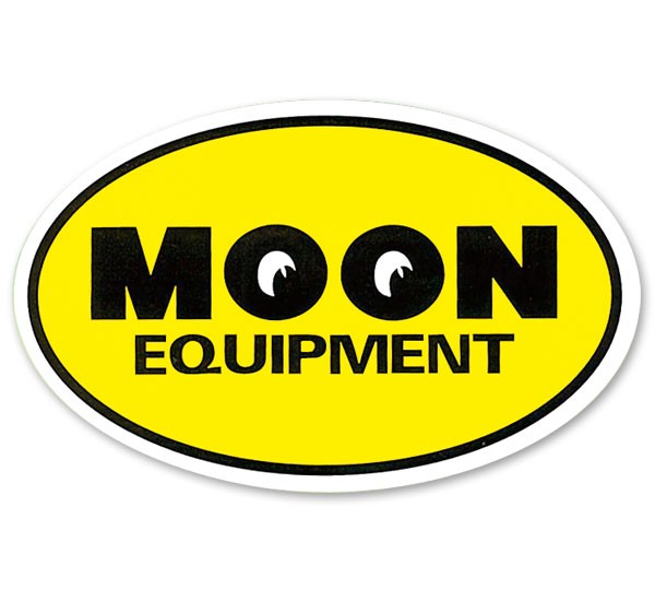 画像1: MOON Equipment Oval ステッカー (1)