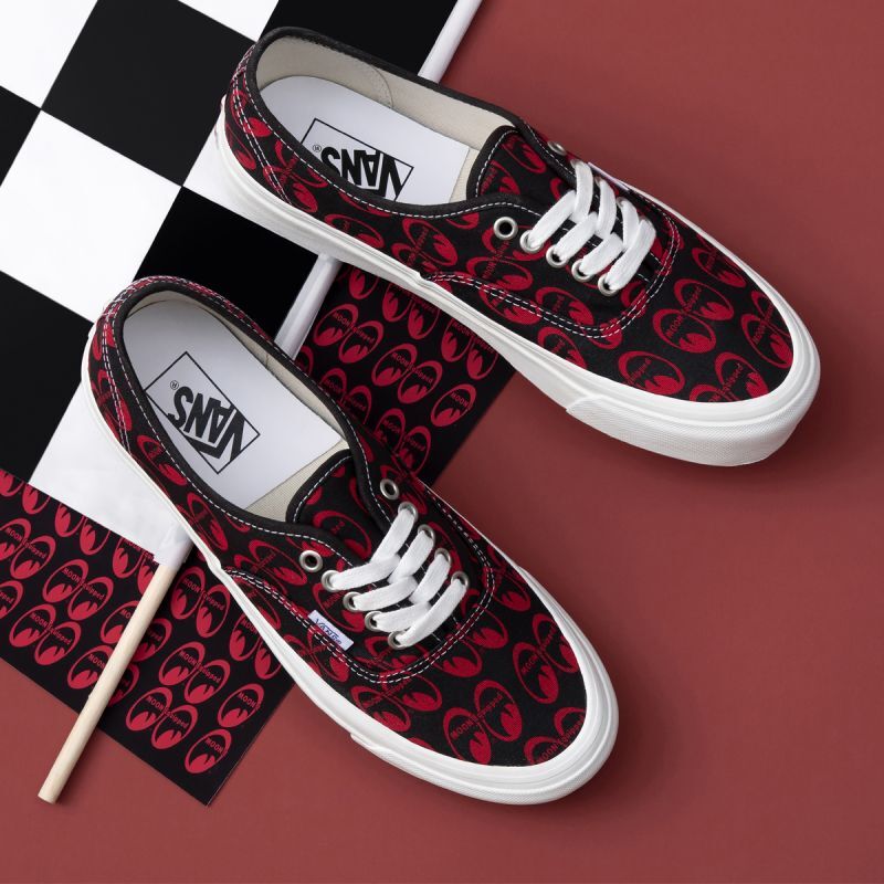 セール 登場から人気沸騰 VANS AUTHENTIC 44 DX アナハイム